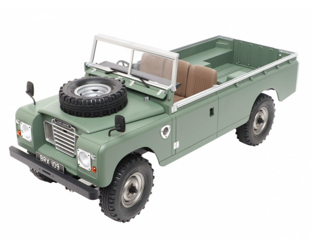Land Rover® Series Deluxe Bonnet w/ Spare Wheel and Tire
